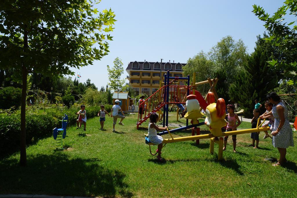 River Side Hotel Mingəçevir Esterno foto