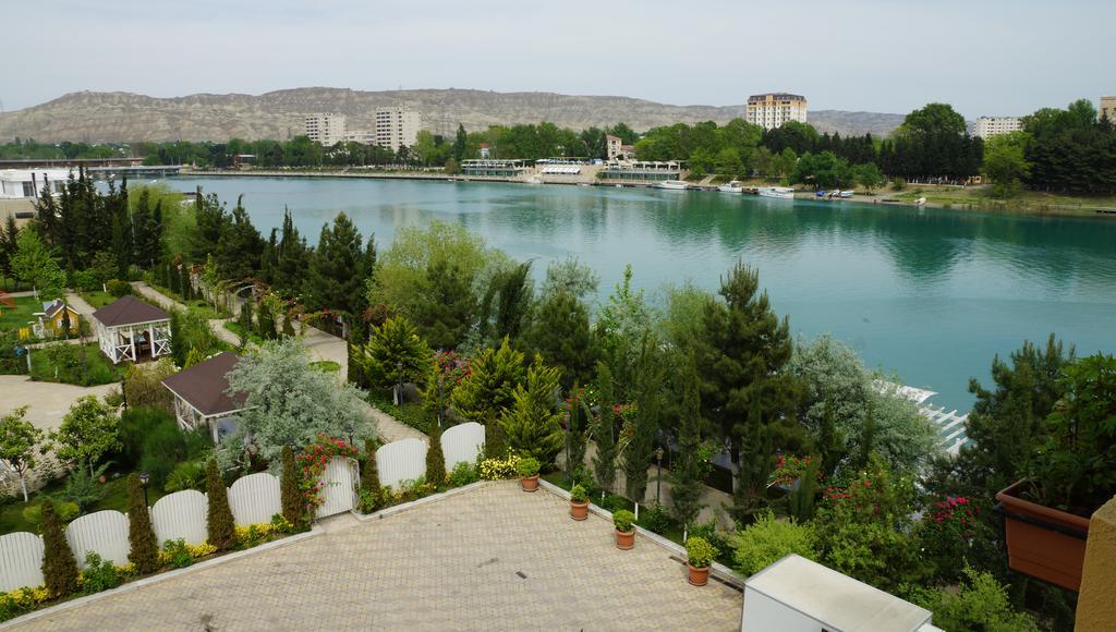 River Side Hotel Mingəçevir Esterno foto